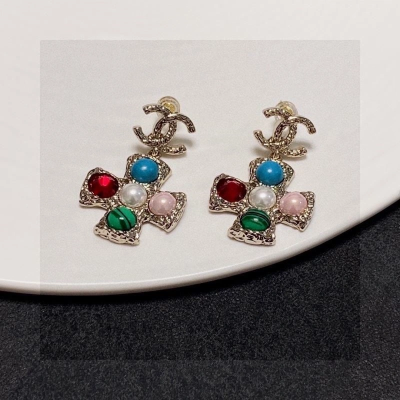 Comfortable Chanel Earrings 222664