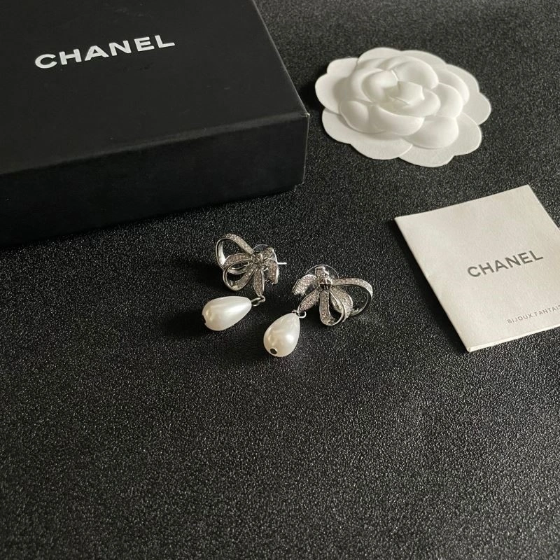 Bold Chanel Earrings 222654