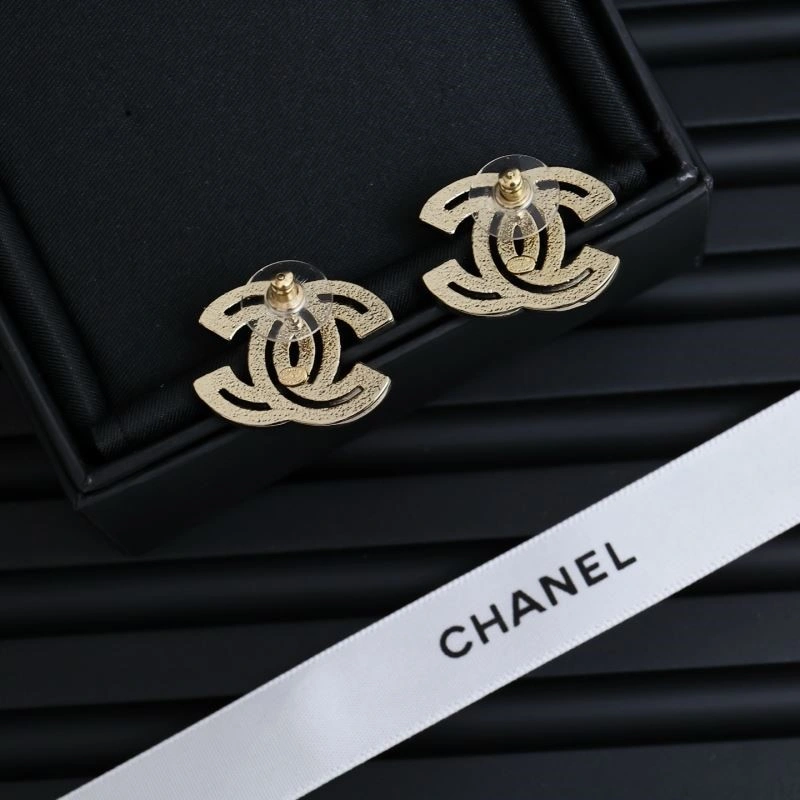 Chanel Earrings Comfortable 222672