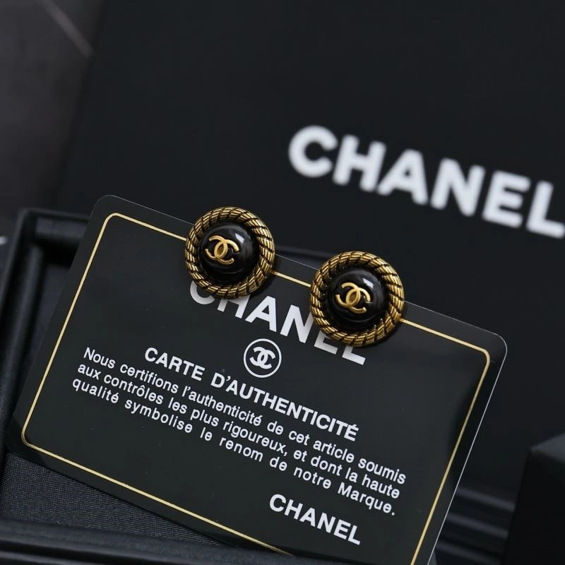 Chanel Earrings Refined 222648