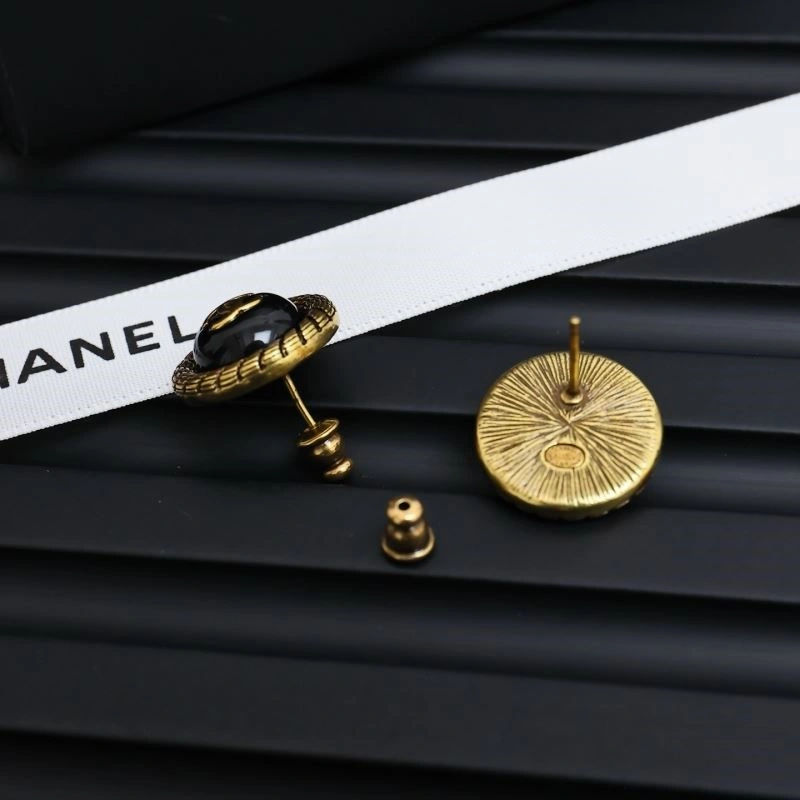 Chanel Earrings Refined 222648
