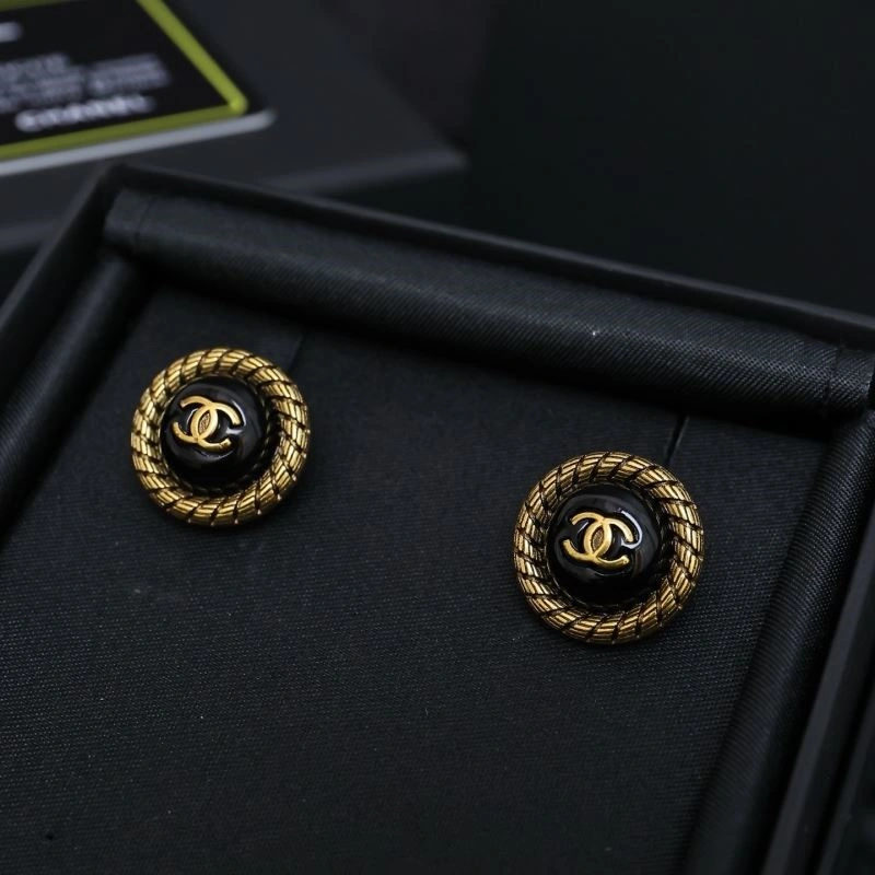 Chanel Earrings Refined 222648