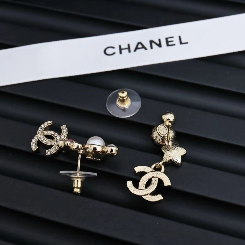 Effortless Chanel Earrings 222662