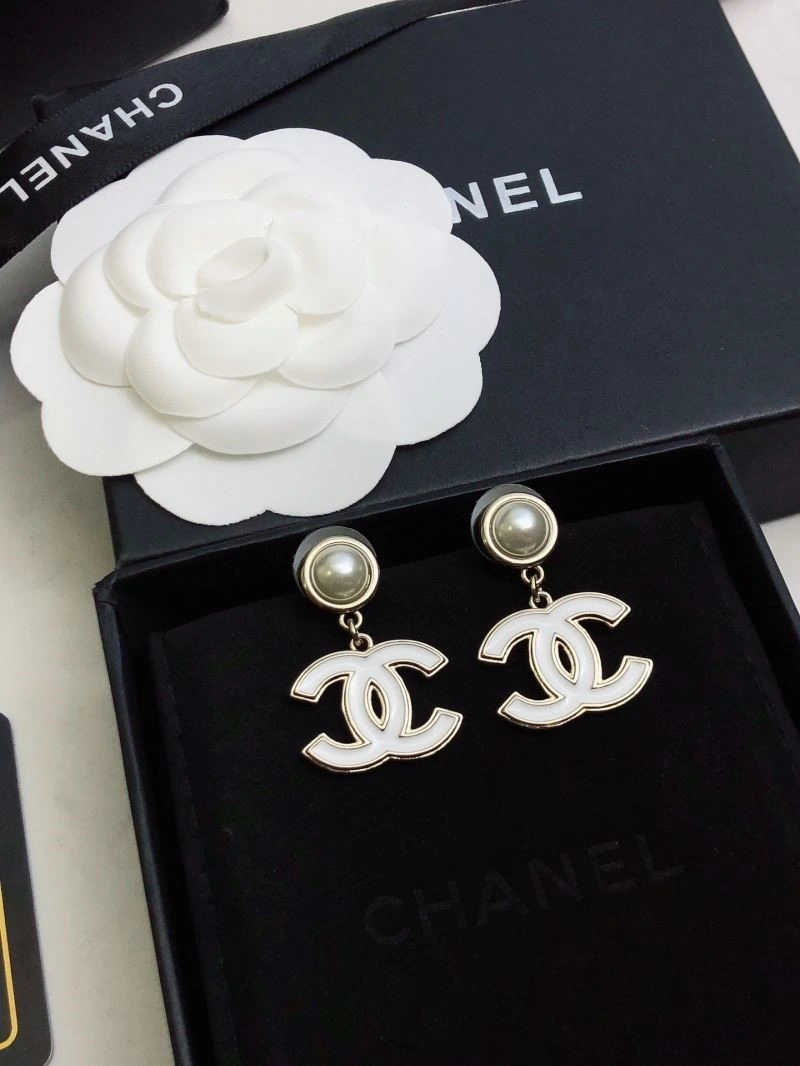 Chanel Earrings Reliable 222637