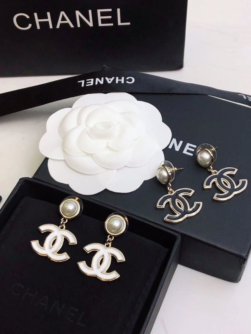Chanel Earrings Reliable 222637