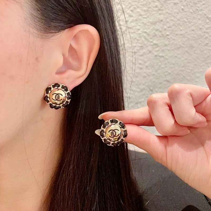 Breathable Chanel Earrings 222635