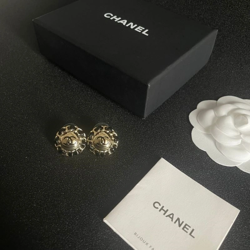 Breathable Chanel Earrings 222635
