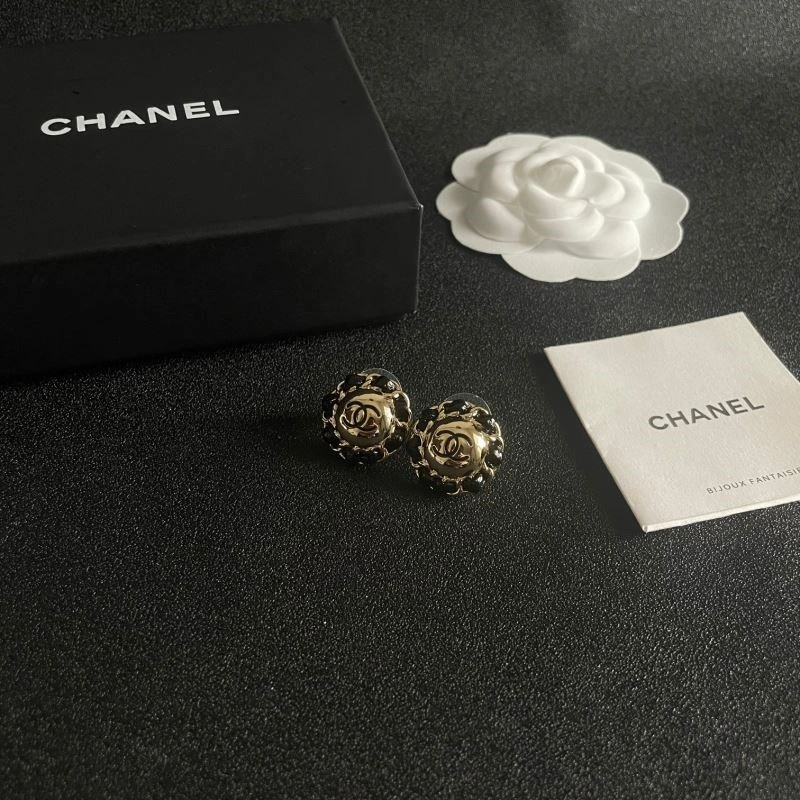 Breathable Chanel Earrings 222635