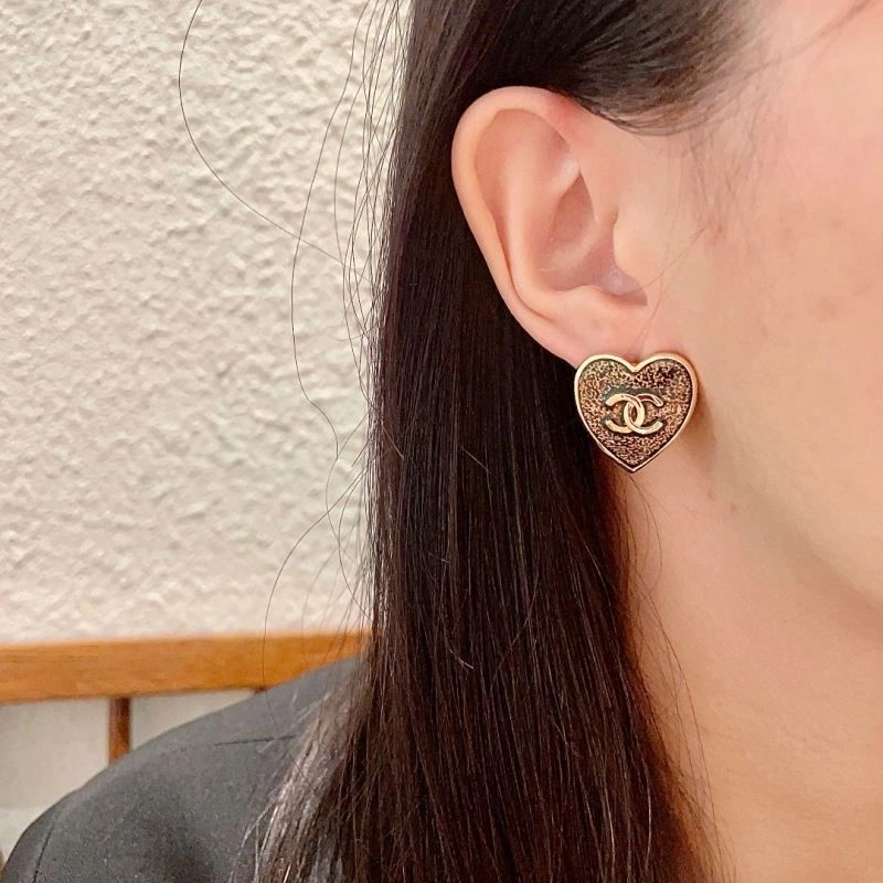 Affordable Chanel Earrings 222618