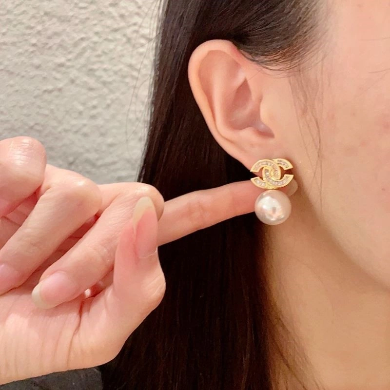 Premium Chanel Earrings 222624