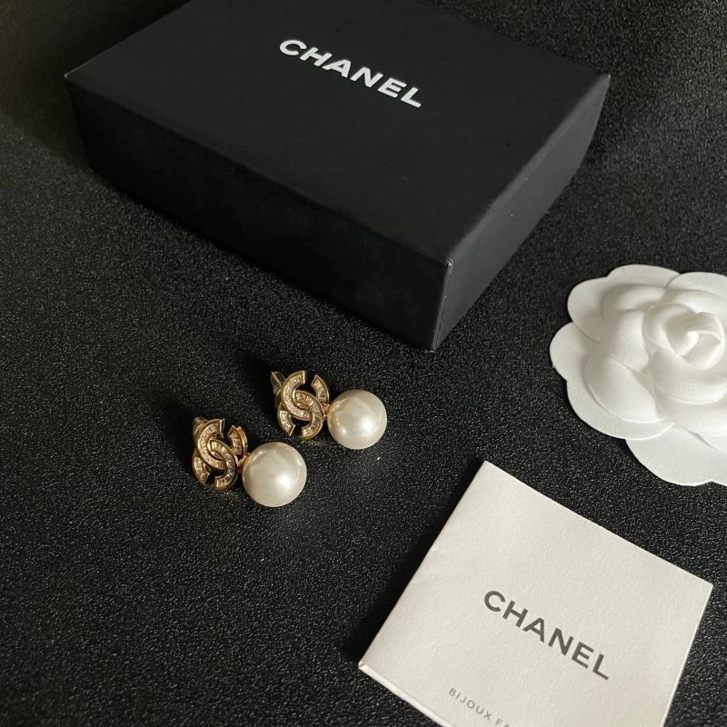 Premium Chanel Earrings 222624