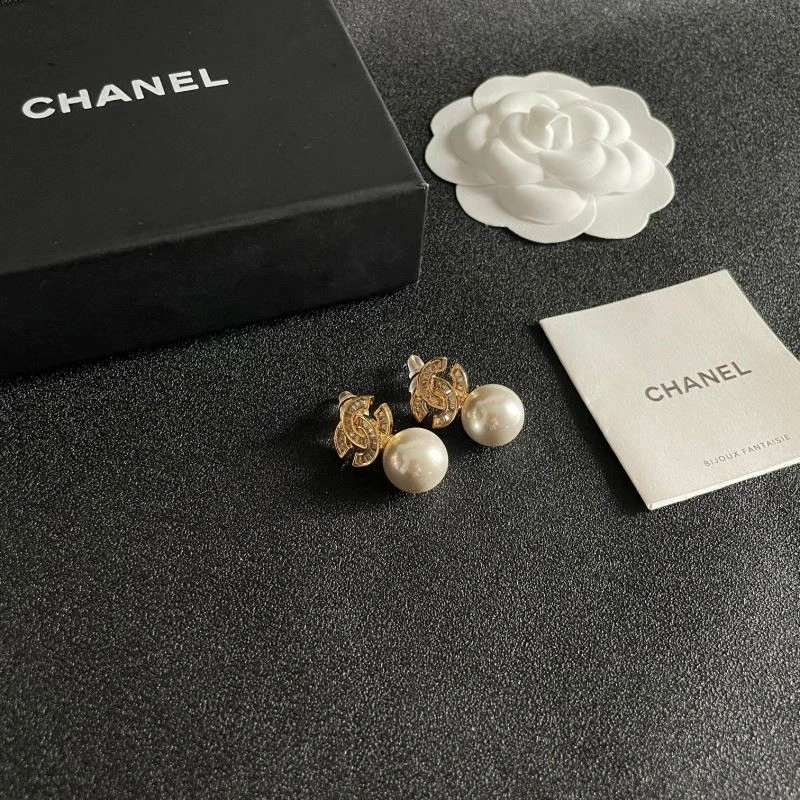 Premium Chanel Earrings 222624