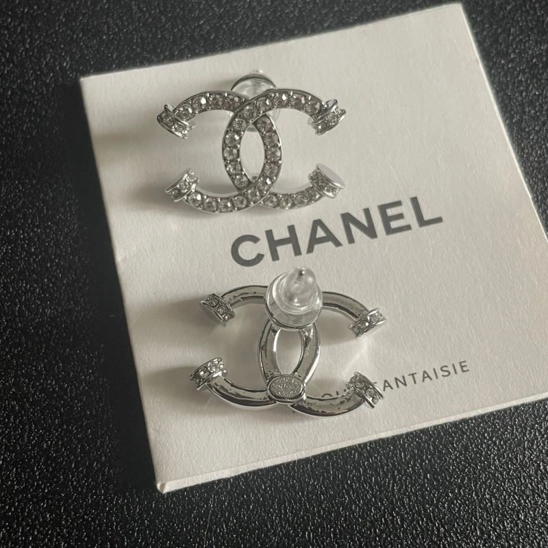 Refined Chanel Earrings 222626