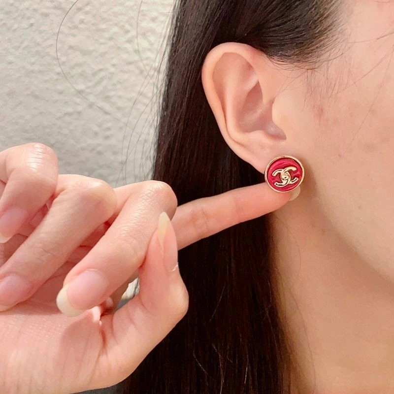 Chanel Earrings Elegant 222650
