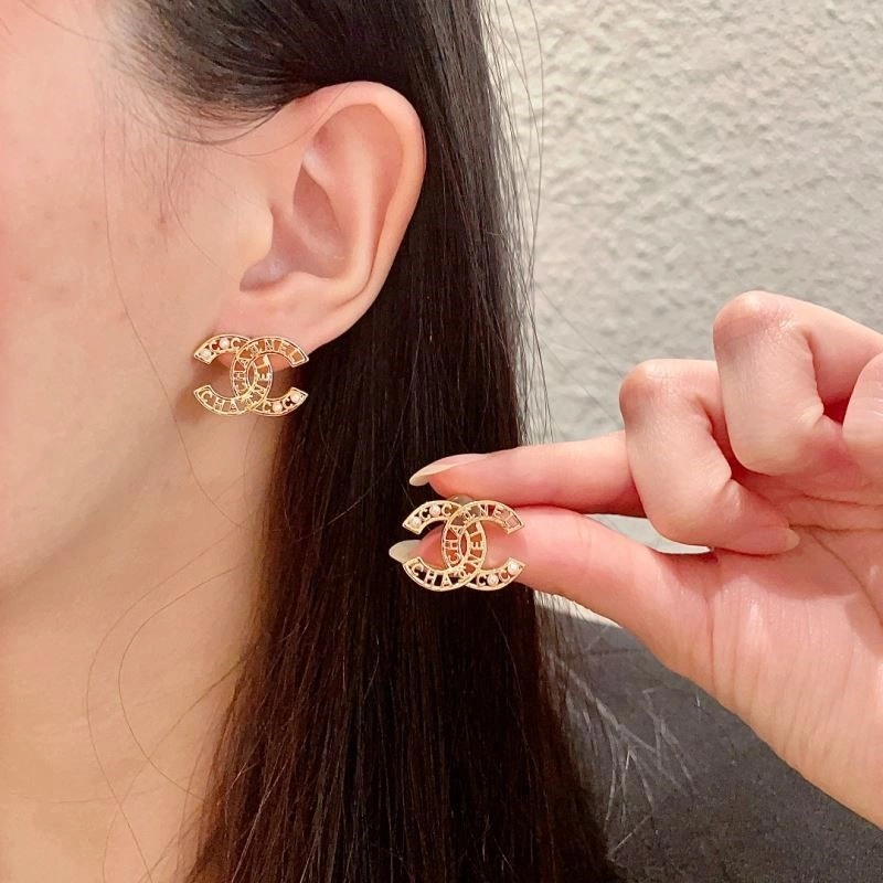 FreshLook Chanel Earrings 222622