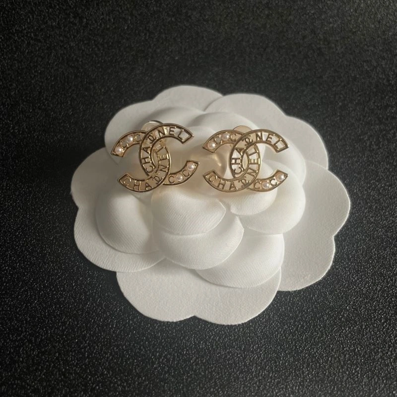 FreshLook Chanel Earrings 222622
