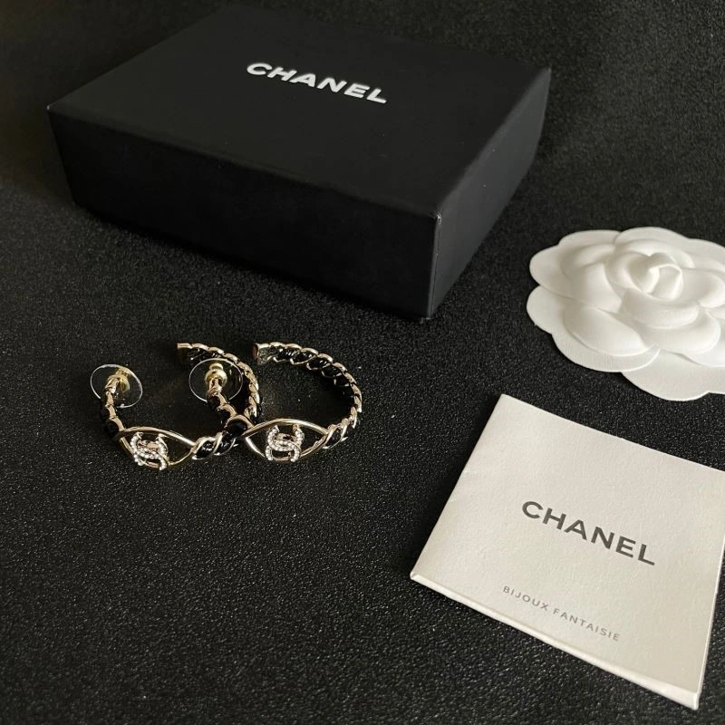 Chanel Earrings WellDesigned 222625