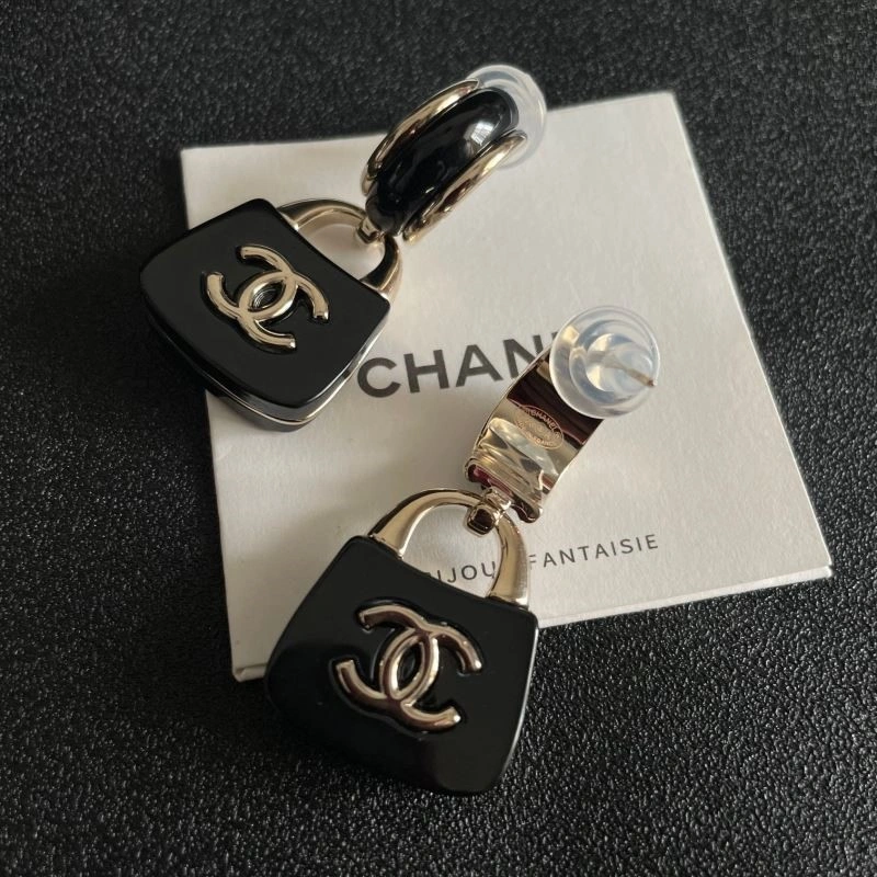 SunProtective Chanel Earrings 222632
