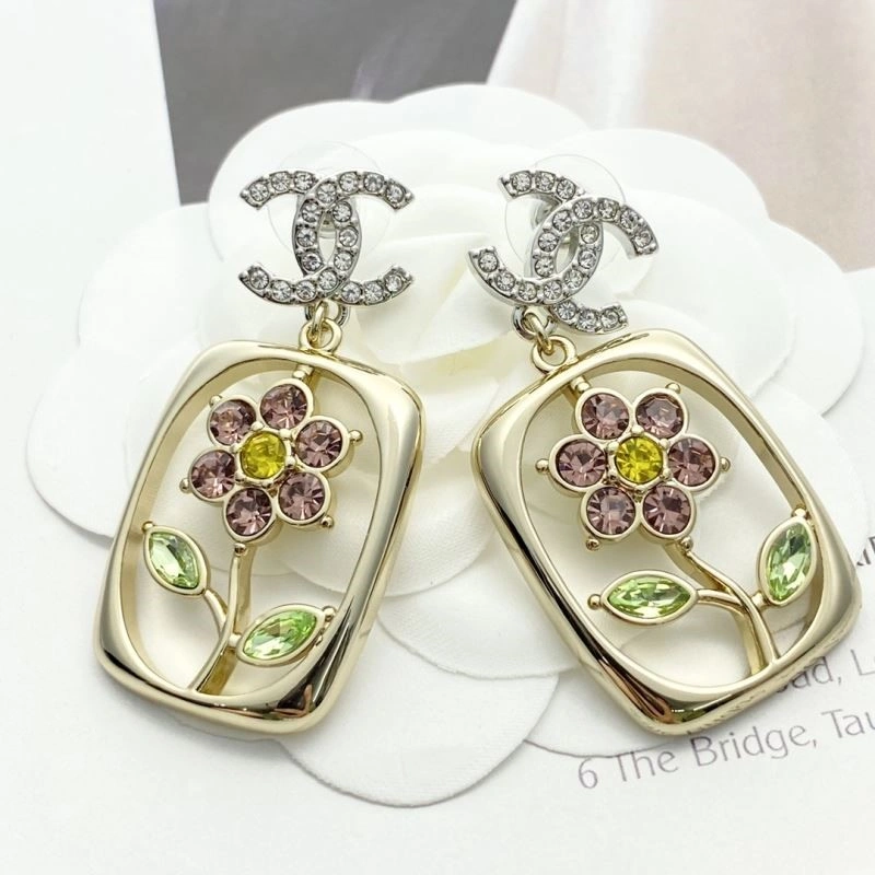 Chanel Earrings WellDesigned 222611
