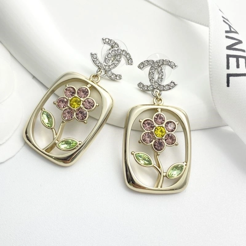 Chanel Earrings WellDesigned 222611