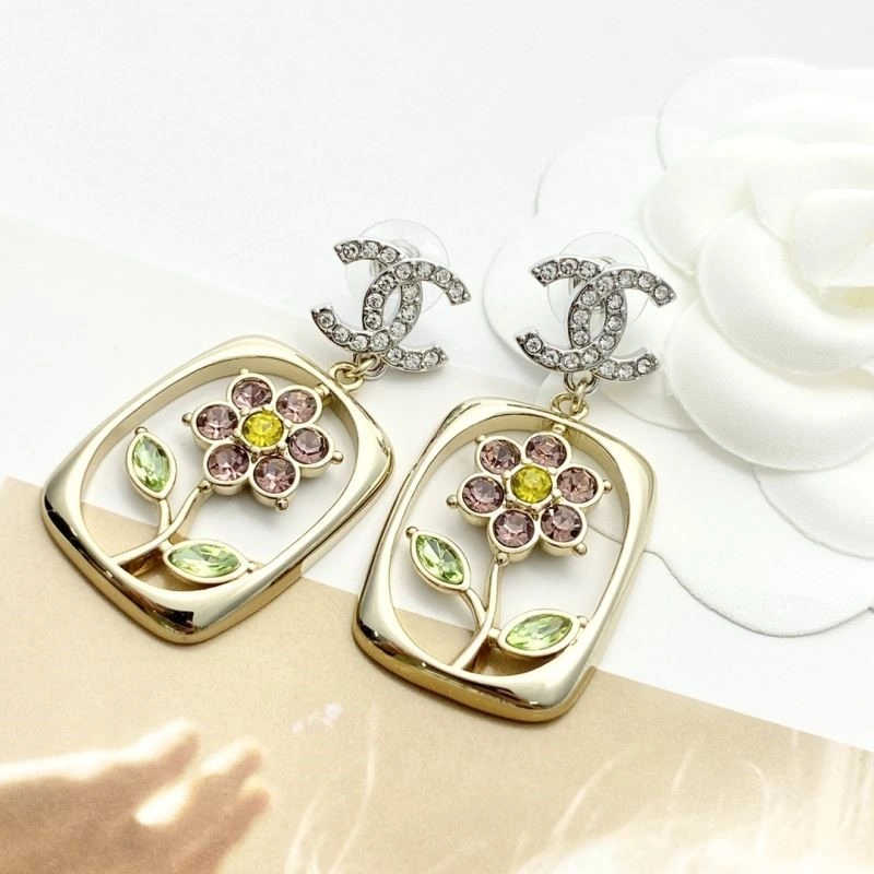 Chanel Earrings WellDesigned 222611