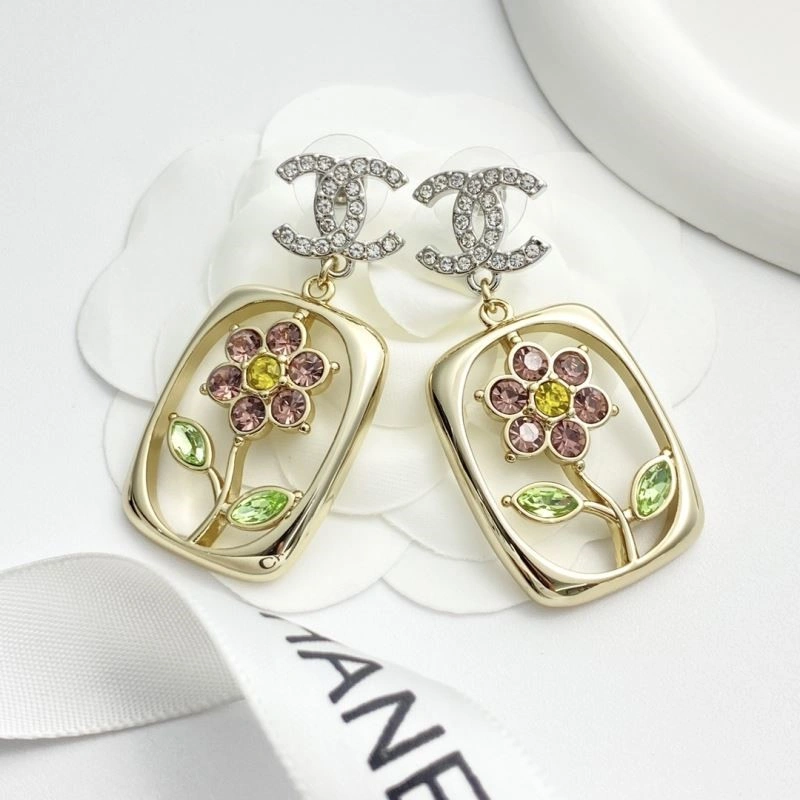 Chanel Earrings WellDesigned 222611