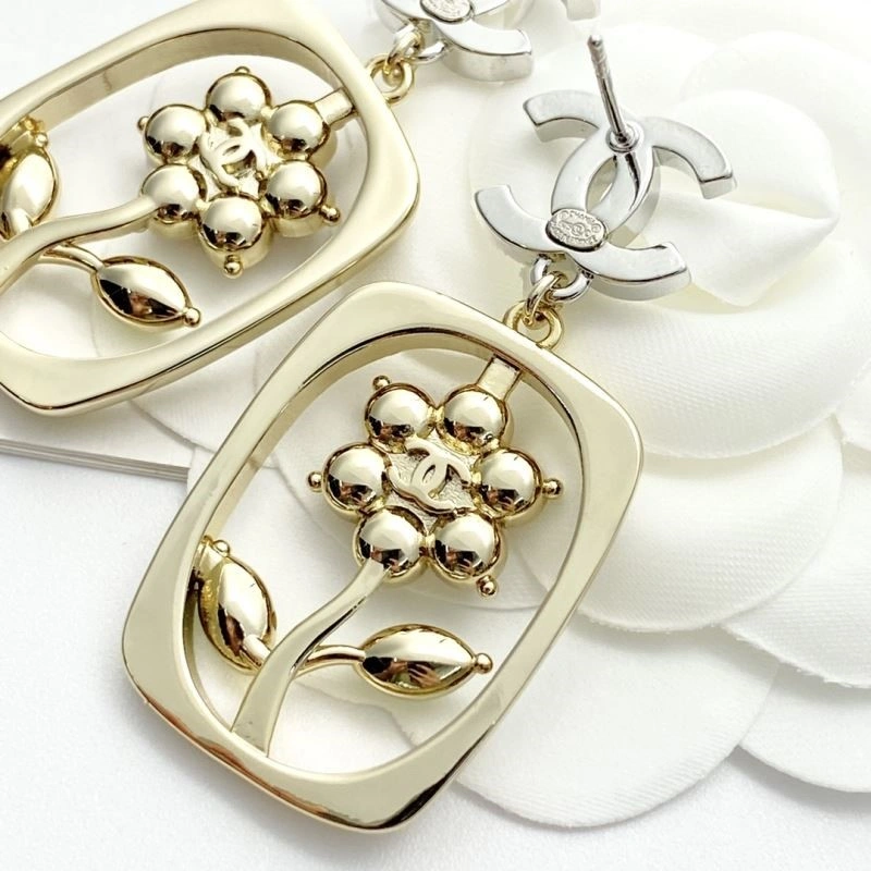 Chanel Earrings WellDesigned 222611