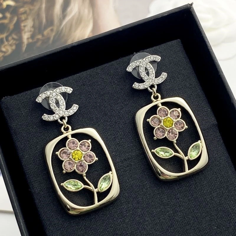 Chanel Earrings WellDesigned 222611