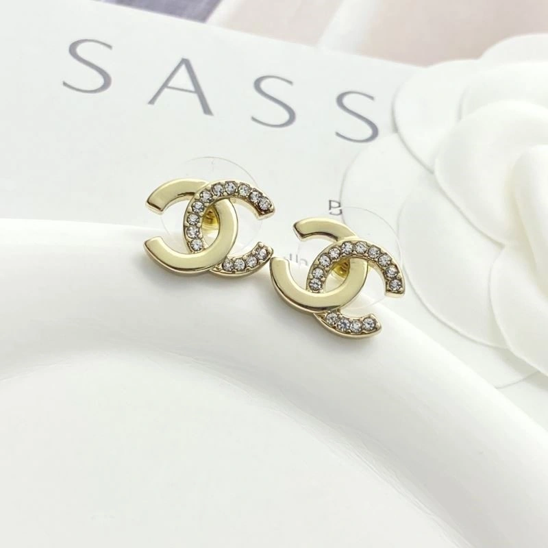 Trendy Chanel Earrings 222631