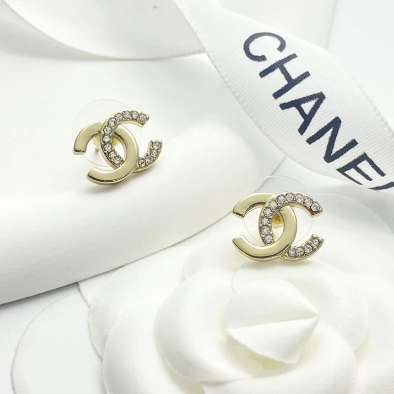 Trendy Chanel Earrings 222631