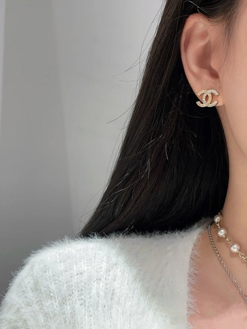 Trendy Chanel Earrings 222631
