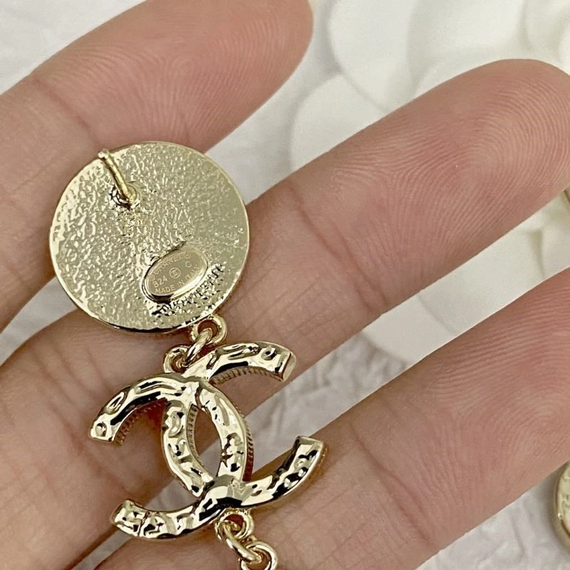 TechFriendly Chanel Earrings 222628