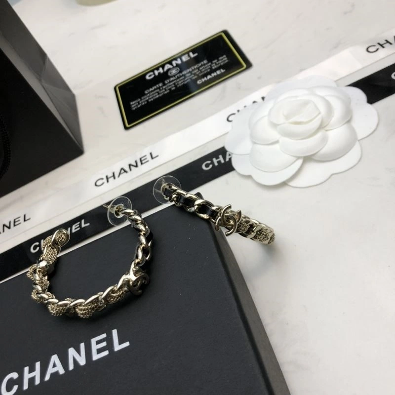 Trendsetting Chanel Earrings 222617