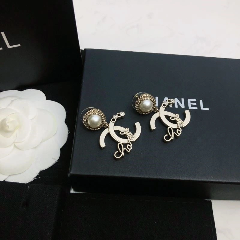 Comfortable Chanel Earrings 222597