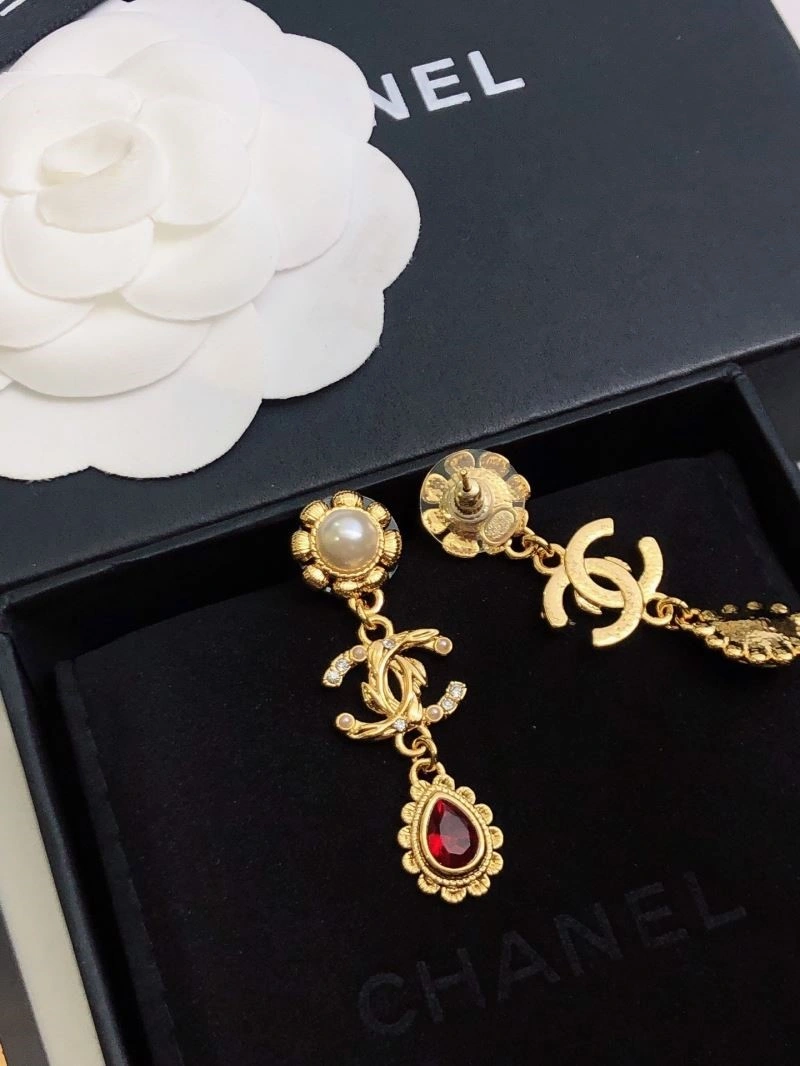 Chanel Earrings Trendy 222605
