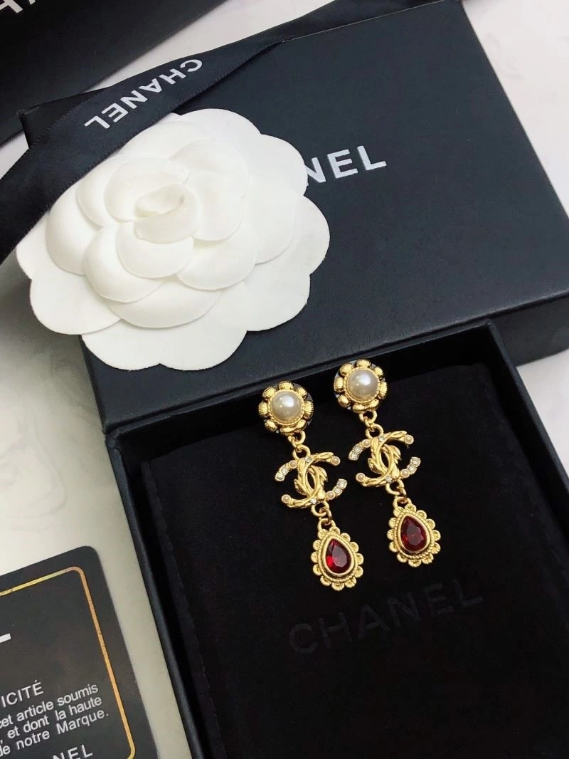 Chanel Earrings Trendy 222605