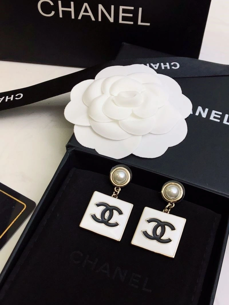 Original Chanel Earrings 222606