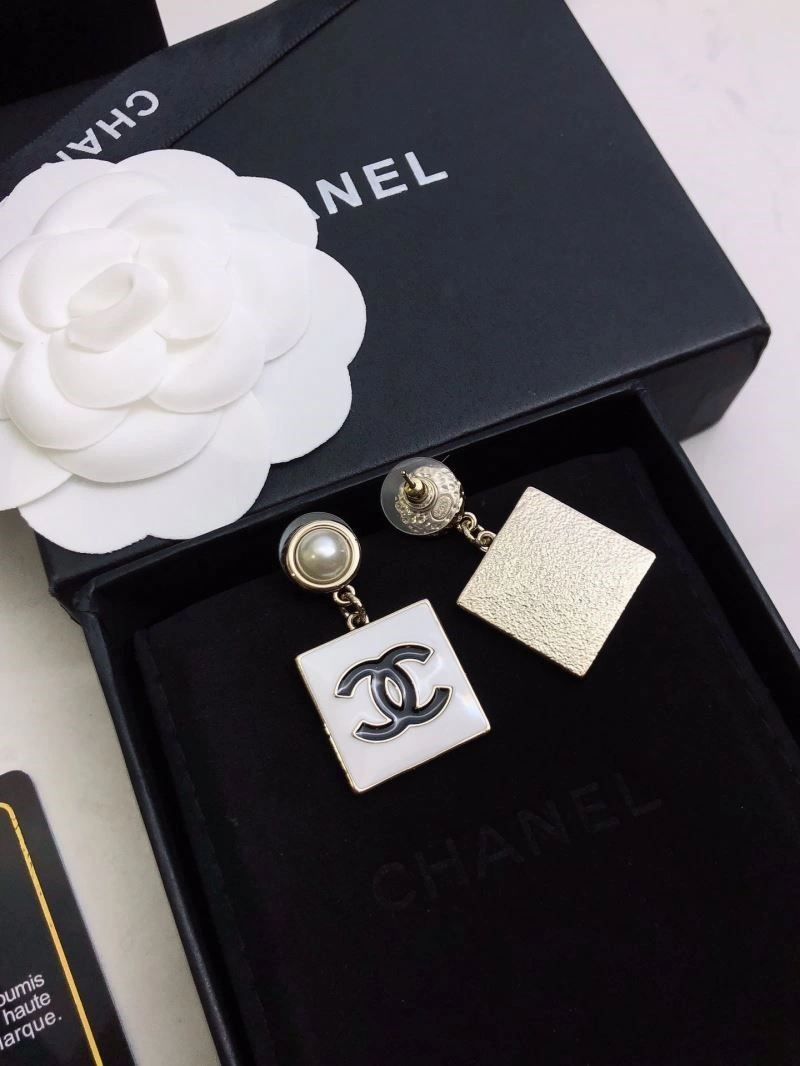 Original Chanel Earrings 222606