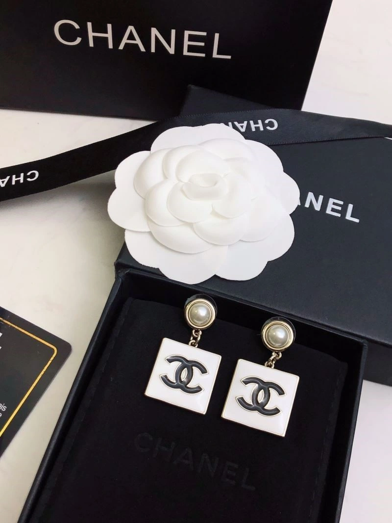 Original Chanel Earrings 222606