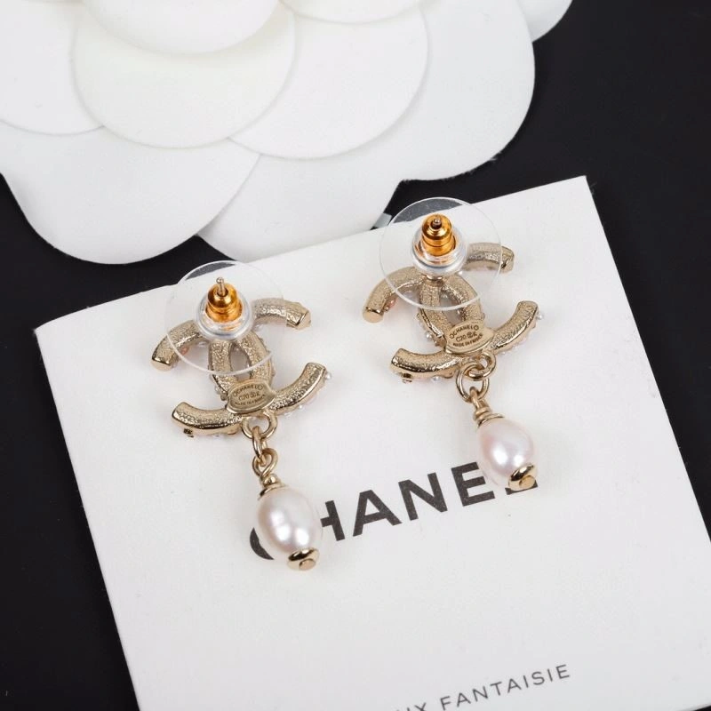 Vibrant Chanel Earrings 222600
