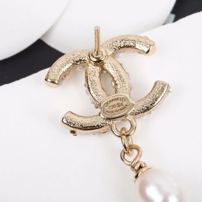 Vibrant Chanel Earrings 222600