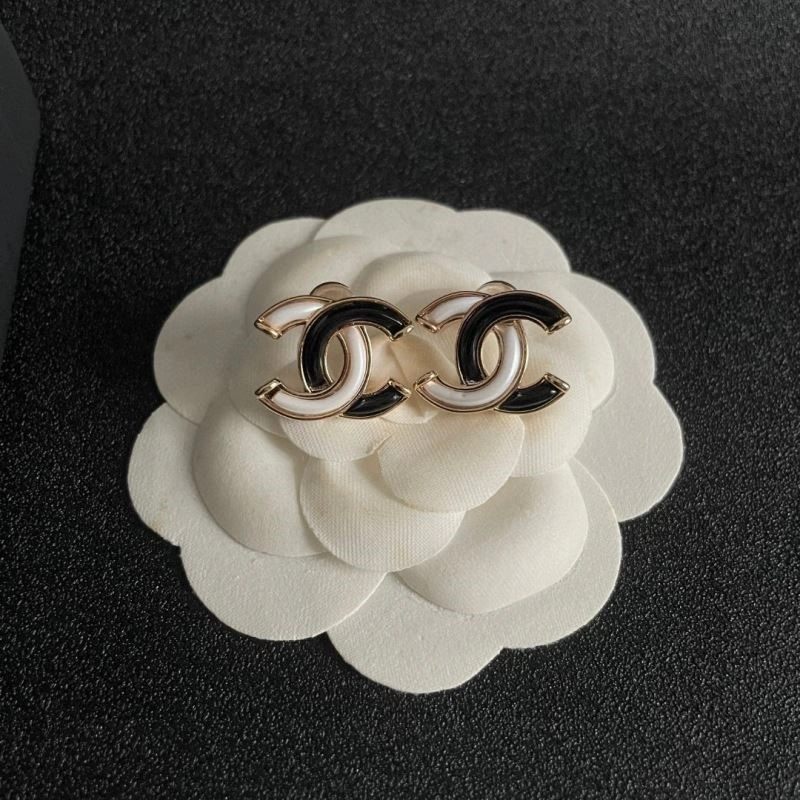 Chanel Earrings Refined 222588