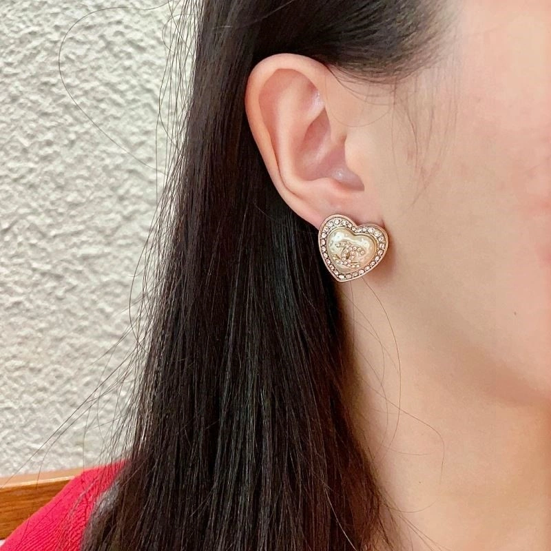 Chanel Earrings TechFriendly 222587