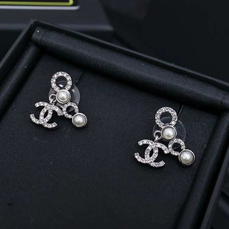 WrinkleFree Chanel Earrings 222581