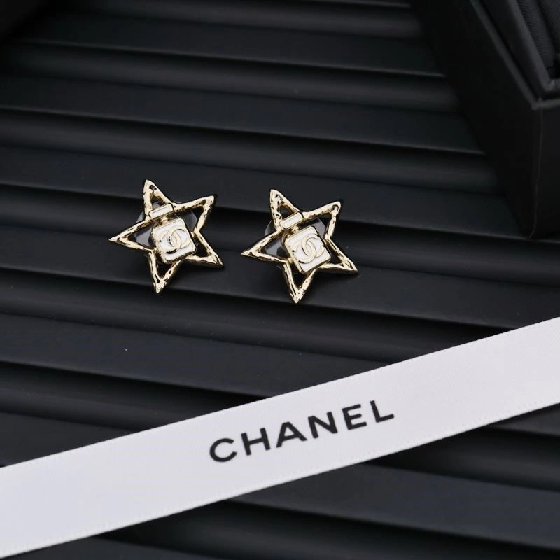 Chanel Earrings FreshLook 222577