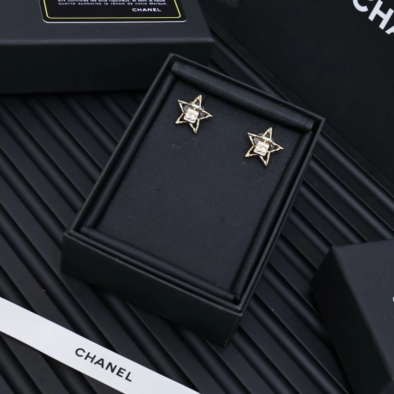 Chanel Earrings FreshLook 222577