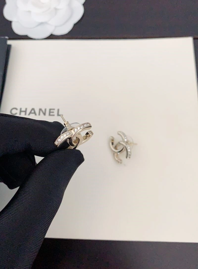 Chanel Earrings Durable 222578