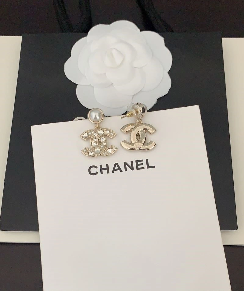 Affordable Chanel Earrings 222563