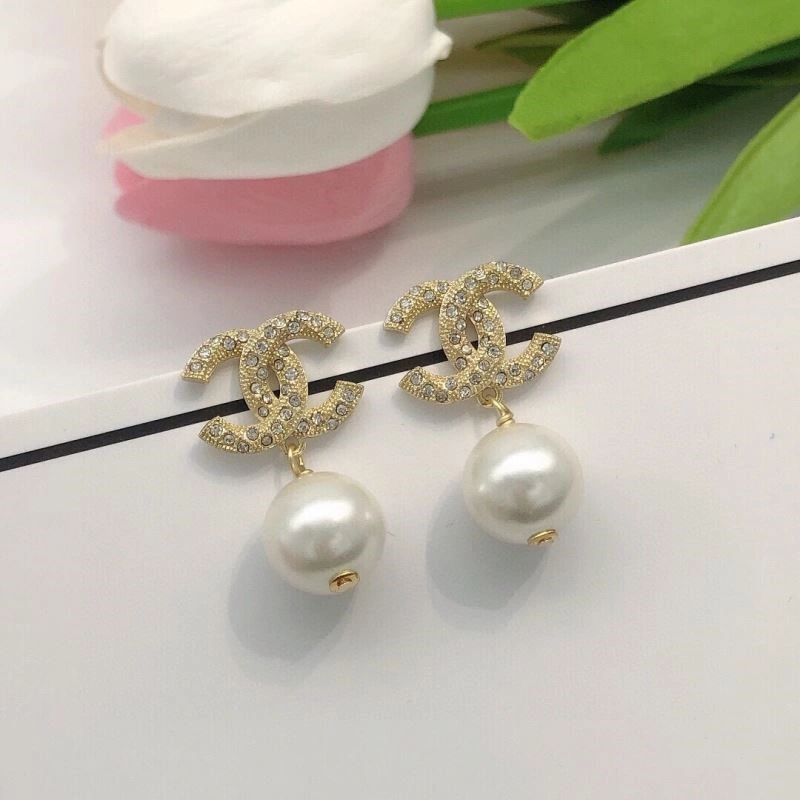 Sustainable Chanel Earrings 222630