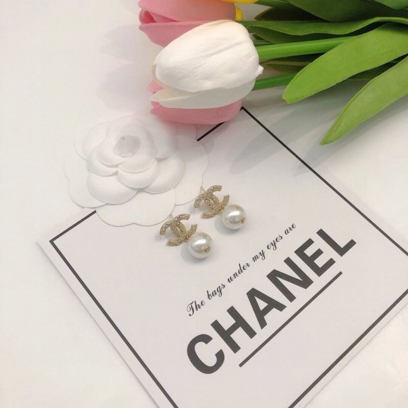 Sustainable Chanel Earrings 222630